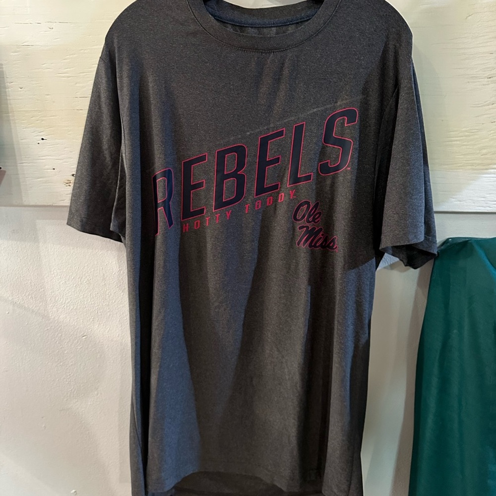 Ole Miss rebels tee
